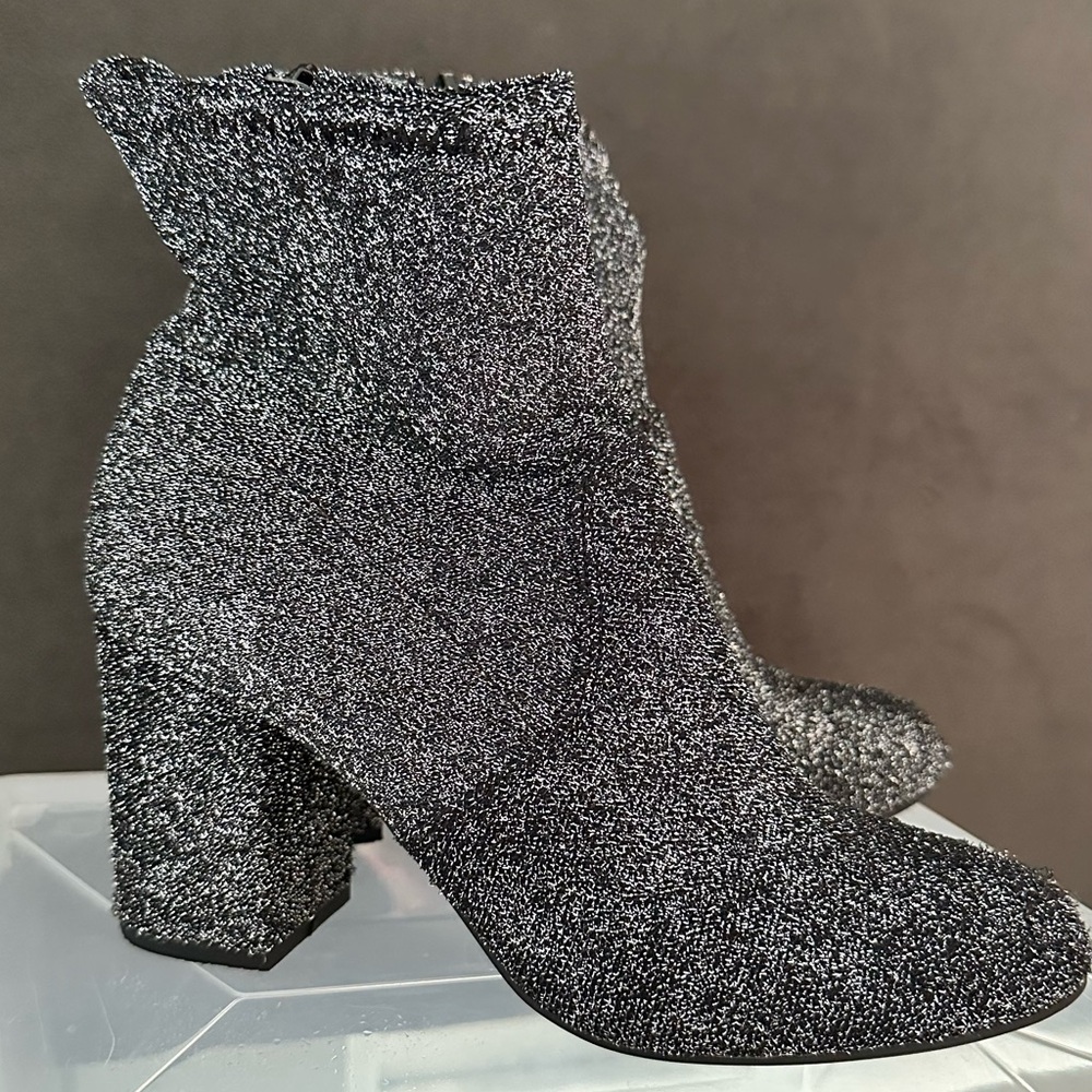 American Eagle Black Ankle Booties with Chunky Heel